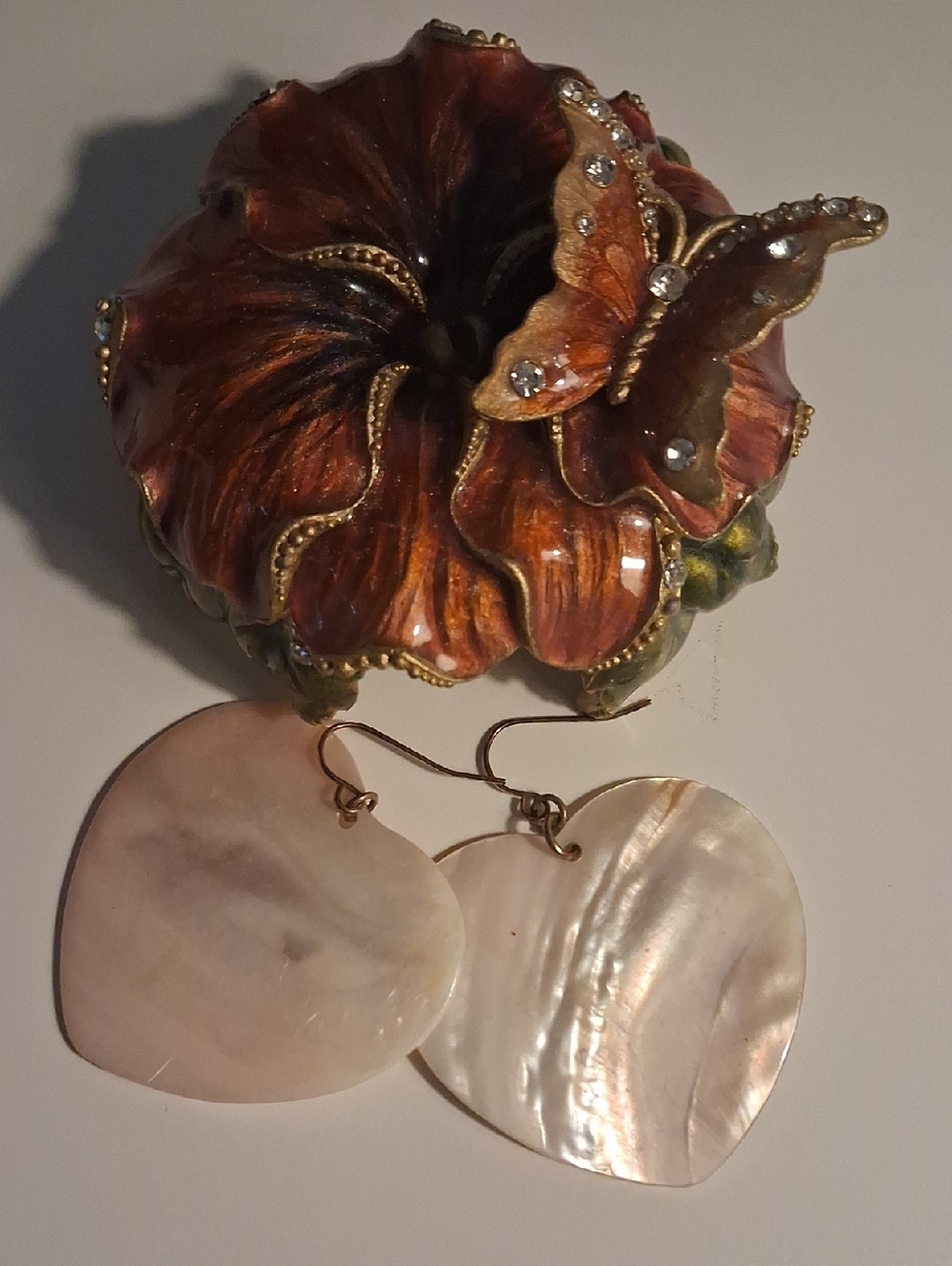 Mother of Pearl Heart Drop Earrings